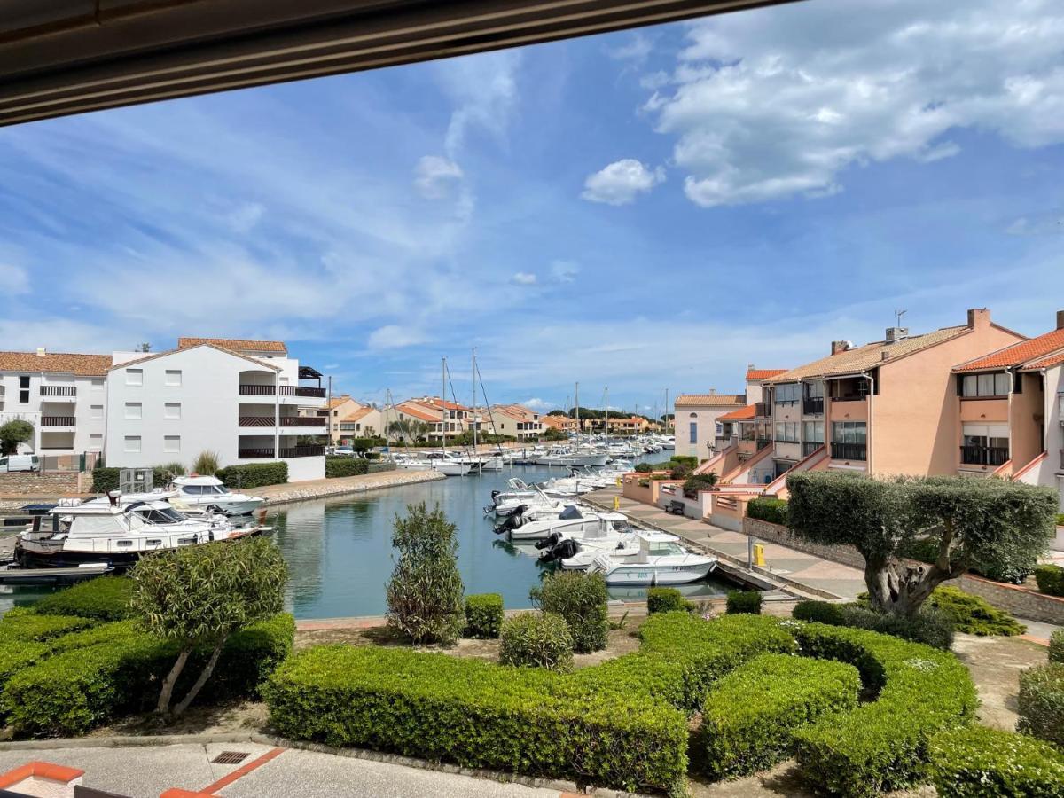 Hispaniola, Avec Vue Sur La Marina Et Parking Prive Сен-Киприен Екстериор снимка